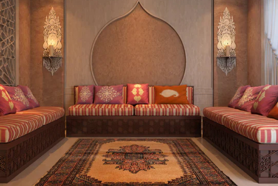 Majlis Interior Design: How to Create a Luxurious Middle Eastern Living Space with Antique Accents 1 image 38