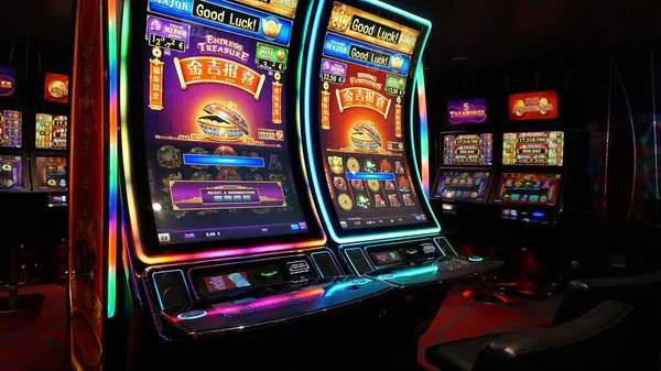 Why Mobile Players Are Shifting Toward Online Slot Games 1 image 37